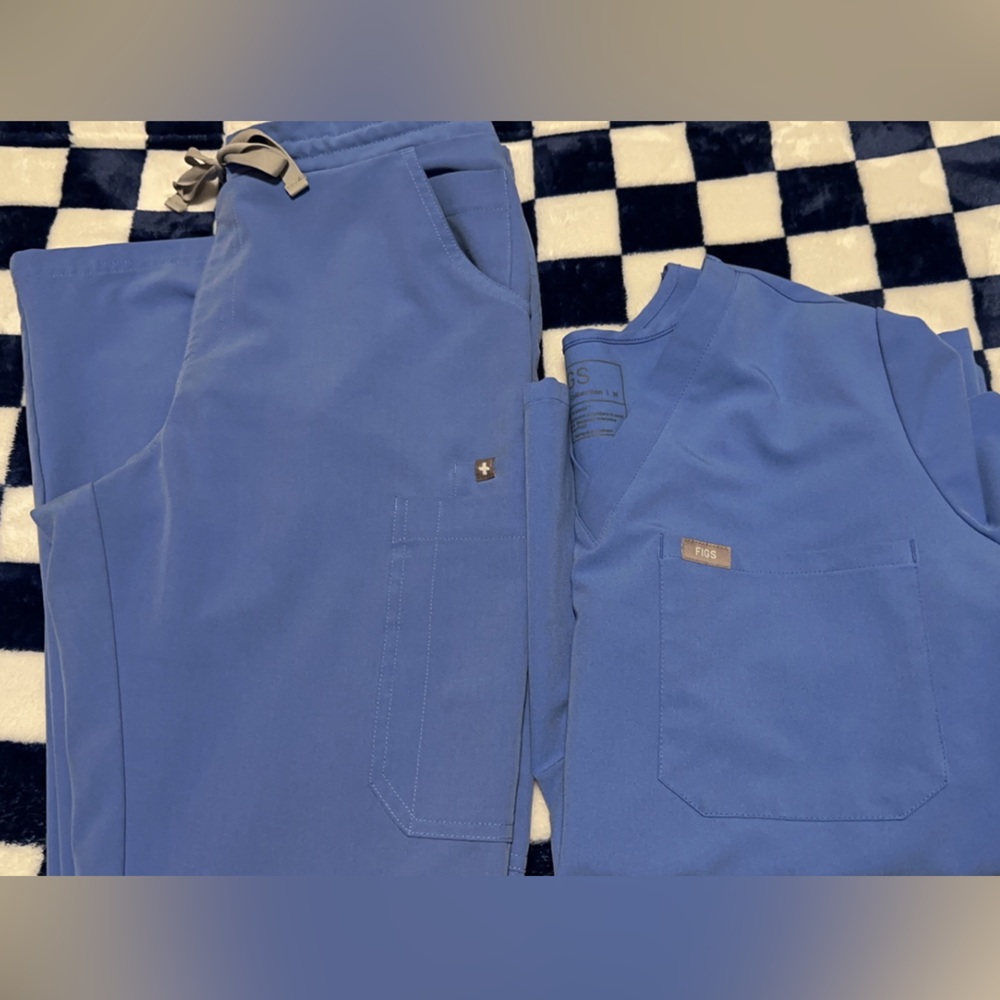 Ceil blue Figs Scrub Set